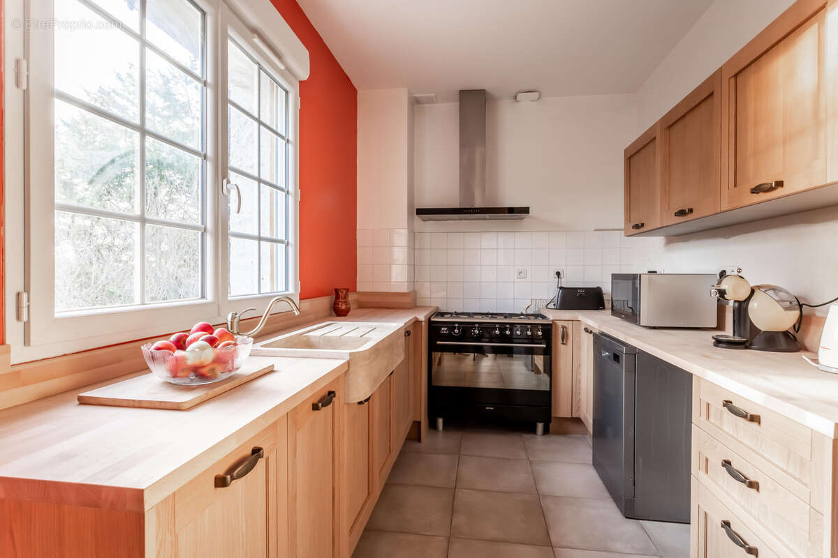 Maison à SAINT-MAURIN