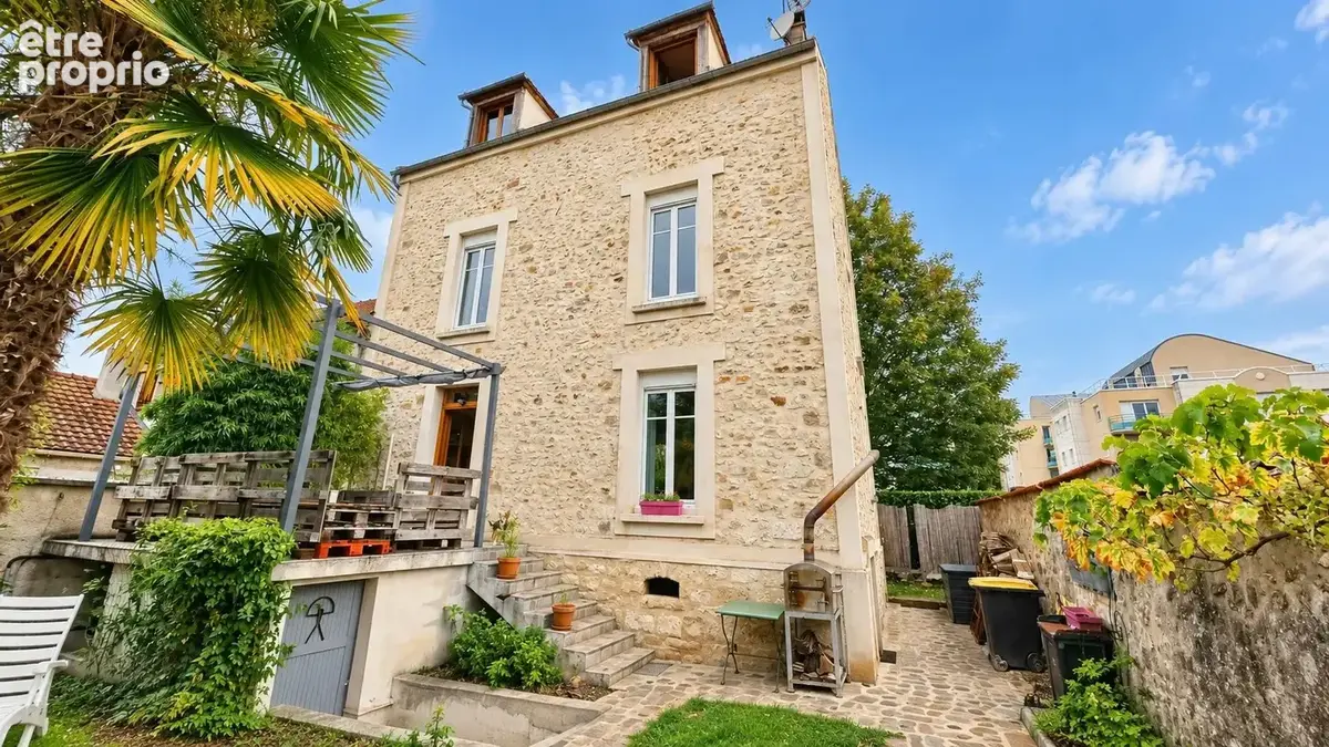 Maison à MELUN