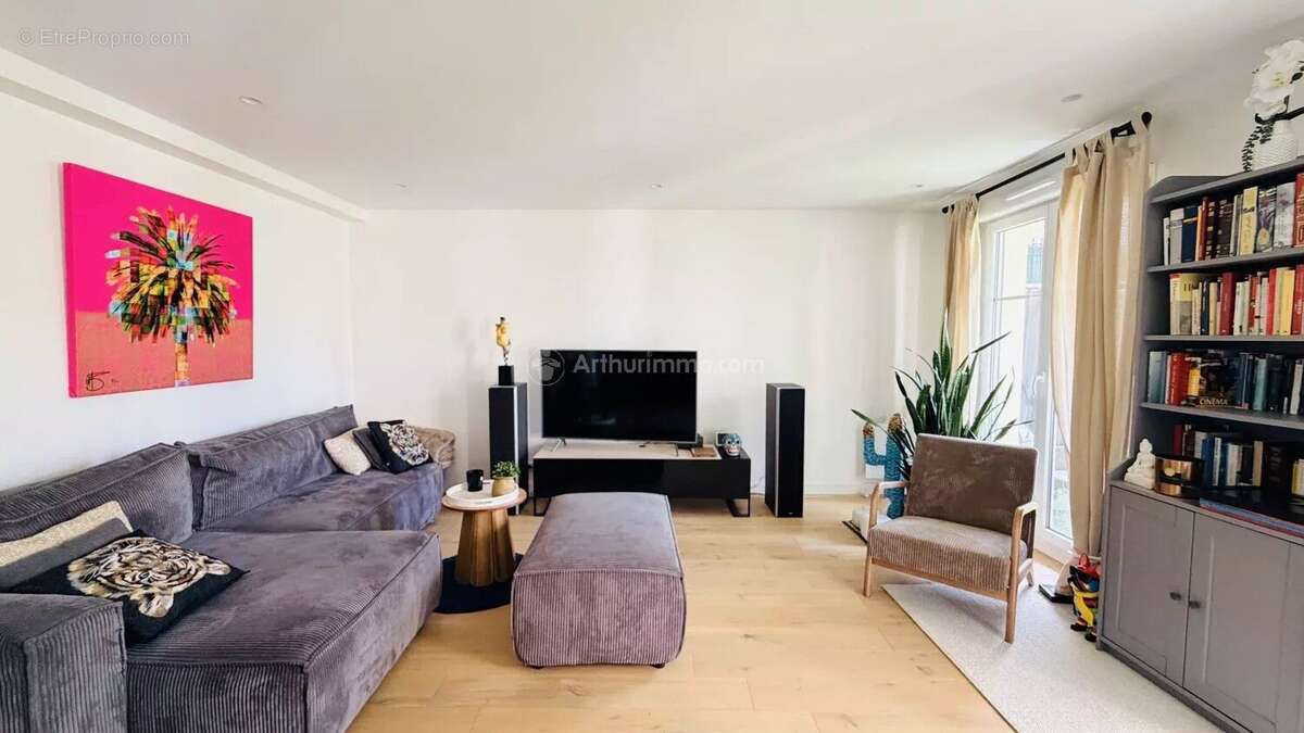 Appartement à SERRIS