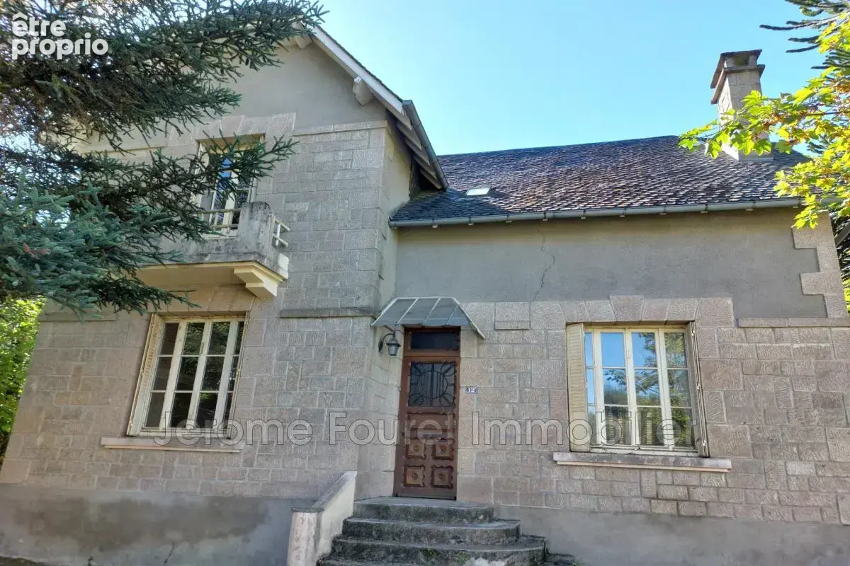 Photo Maison à Egletons au prix de 122 500€