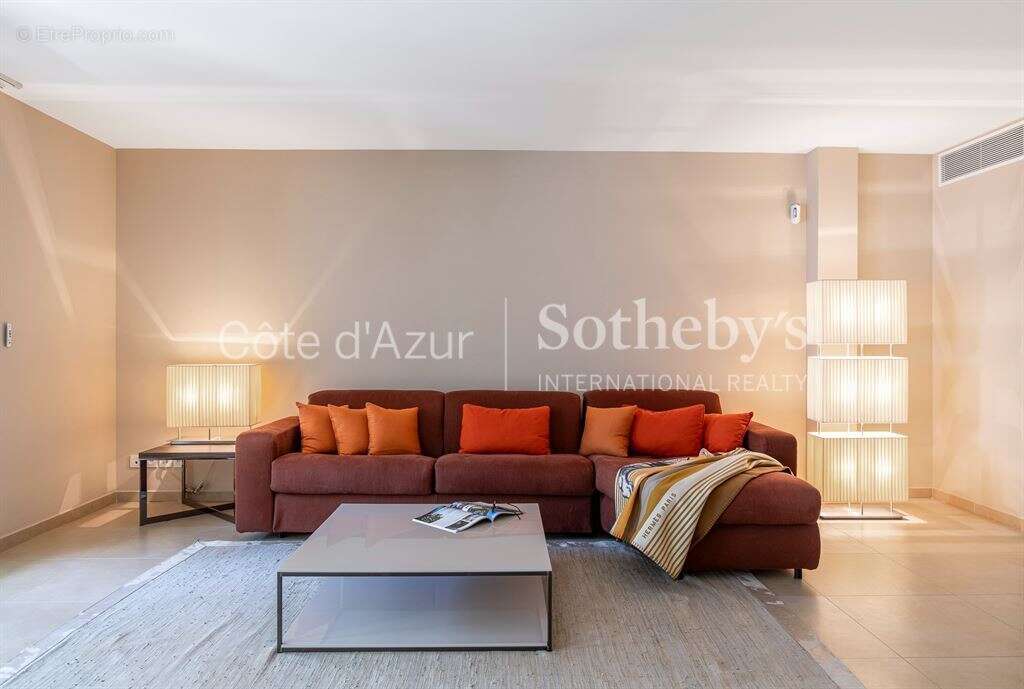 Appartement à BEAULIEU-SUR-MER