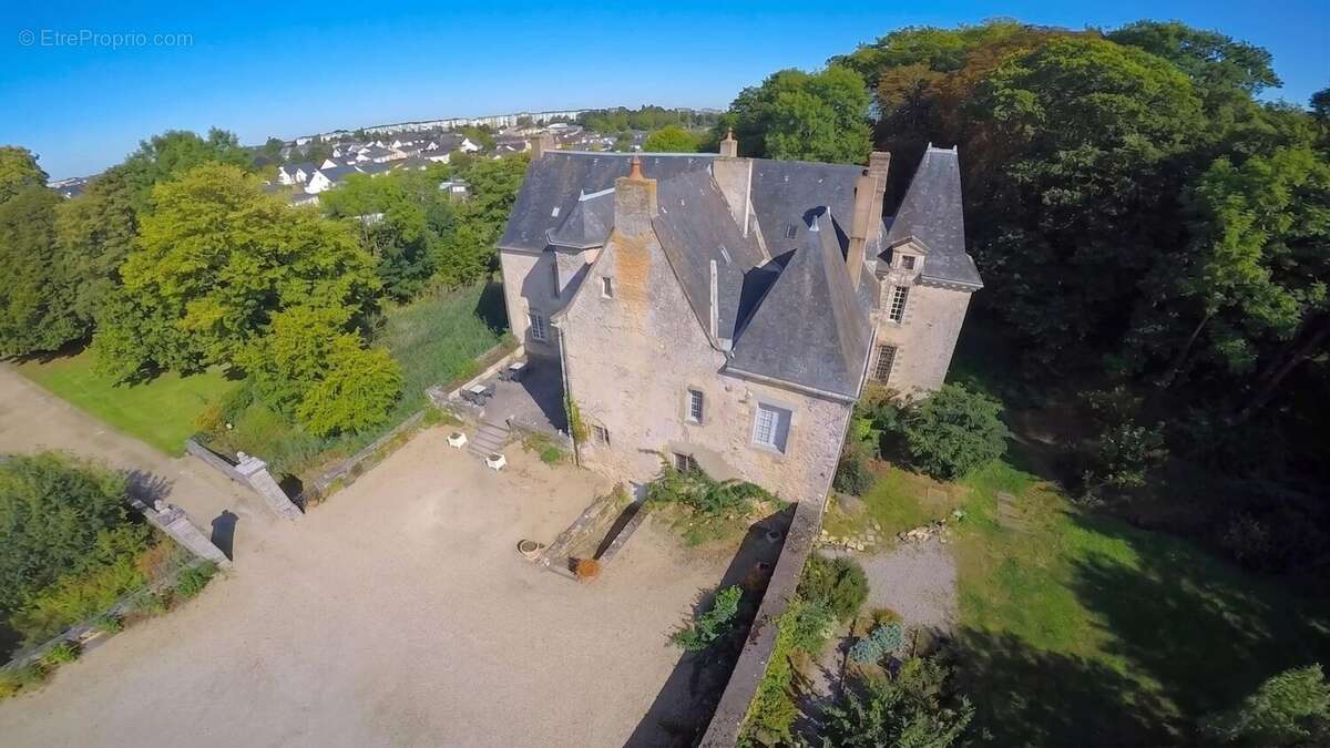 Maison à LAVAL