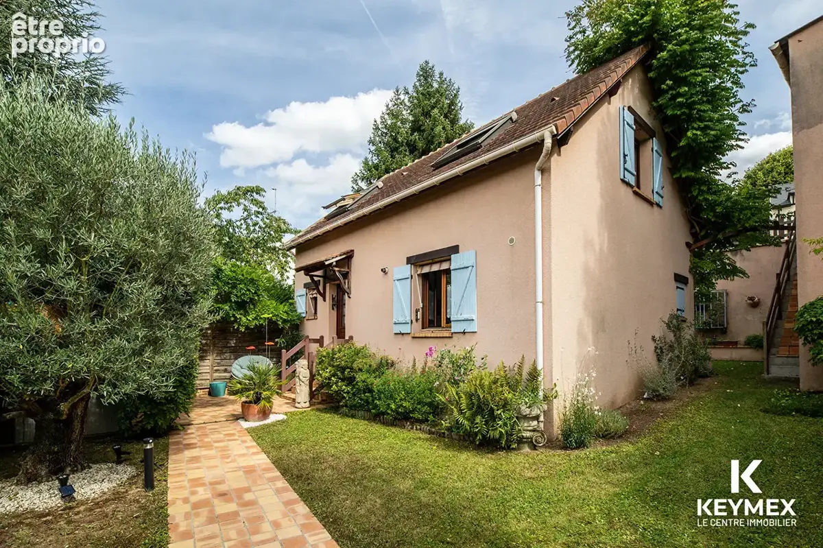 Maison à VIARMES