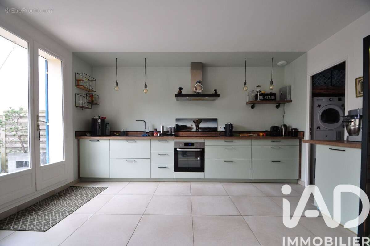 Photo 3 - Maison à MONTEVRAIN