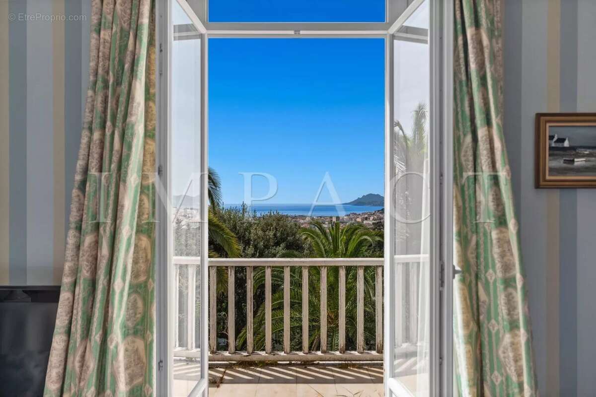 Maison à CANNES