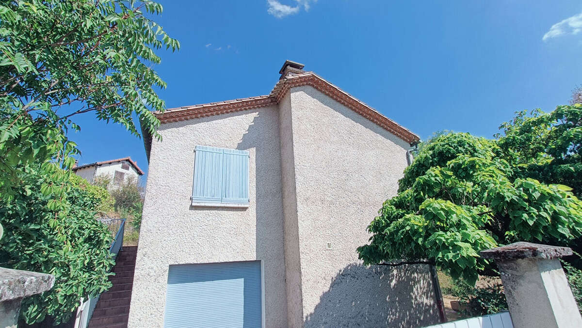 Maison  provençale Millau 7 pièces avec terrain proche centre ville 192m2 - photo 3