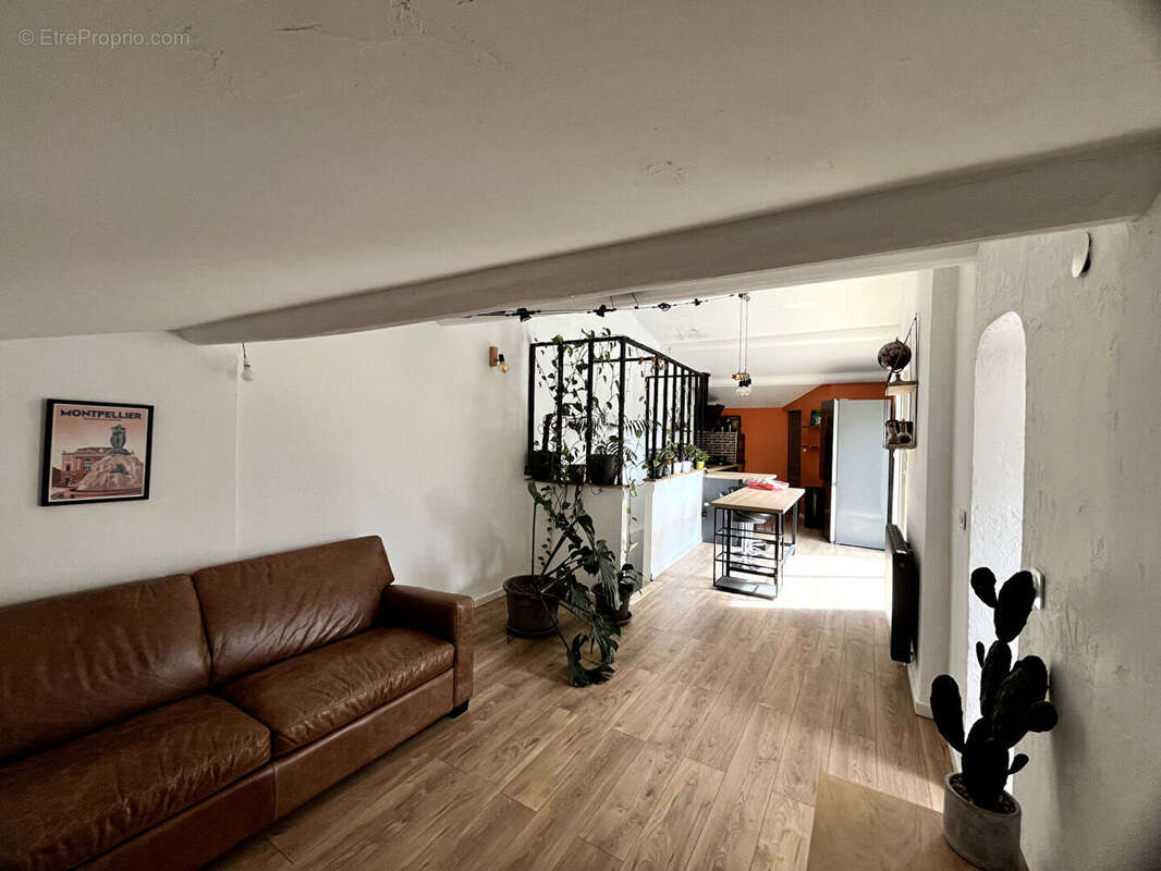 Maison à SAINT-HIPPOLYTE-DU-FORT