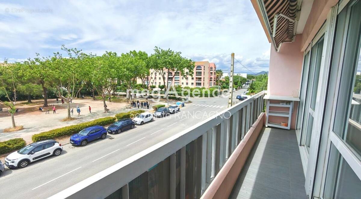 Appartement à FREJUS