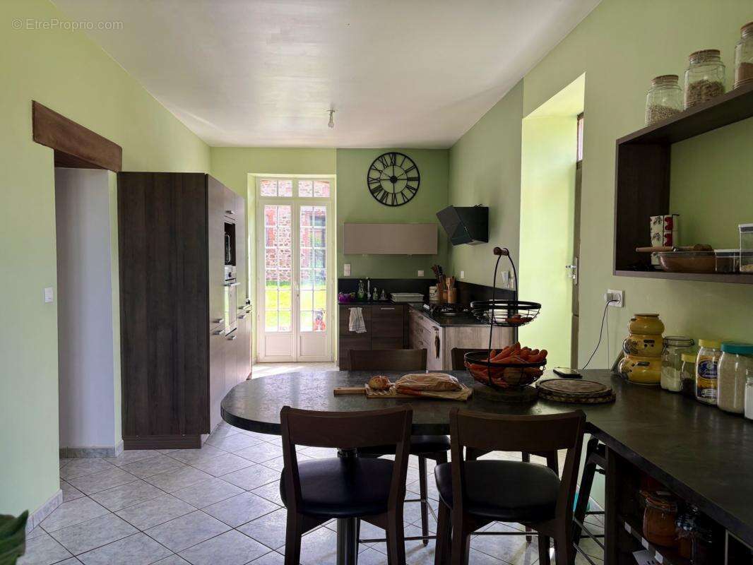 Maison à EGUZON-CHANTOME