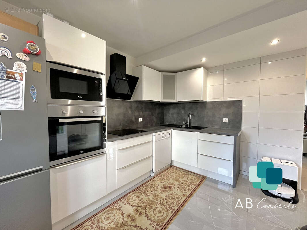 Maison 92 m² à Le Petit-Quevilly  - photo 8