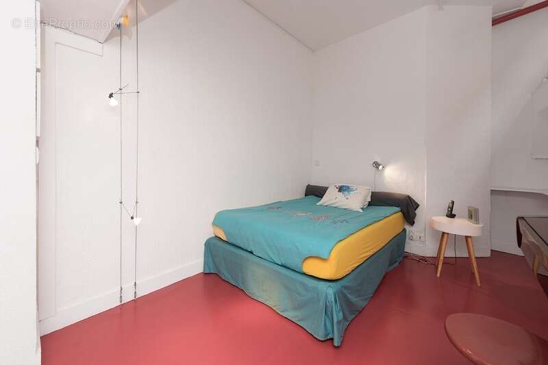 Appartement à PARIS-9E