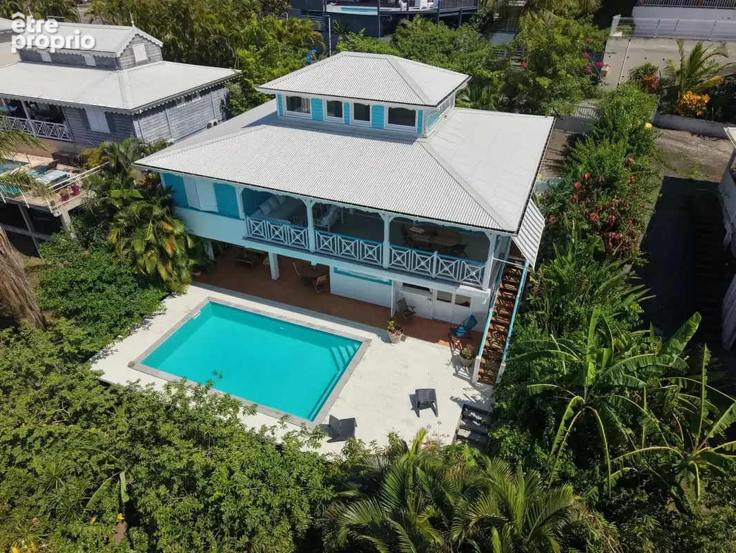 Photo Maison à Les Trois-Ilets au prix de 895 000€