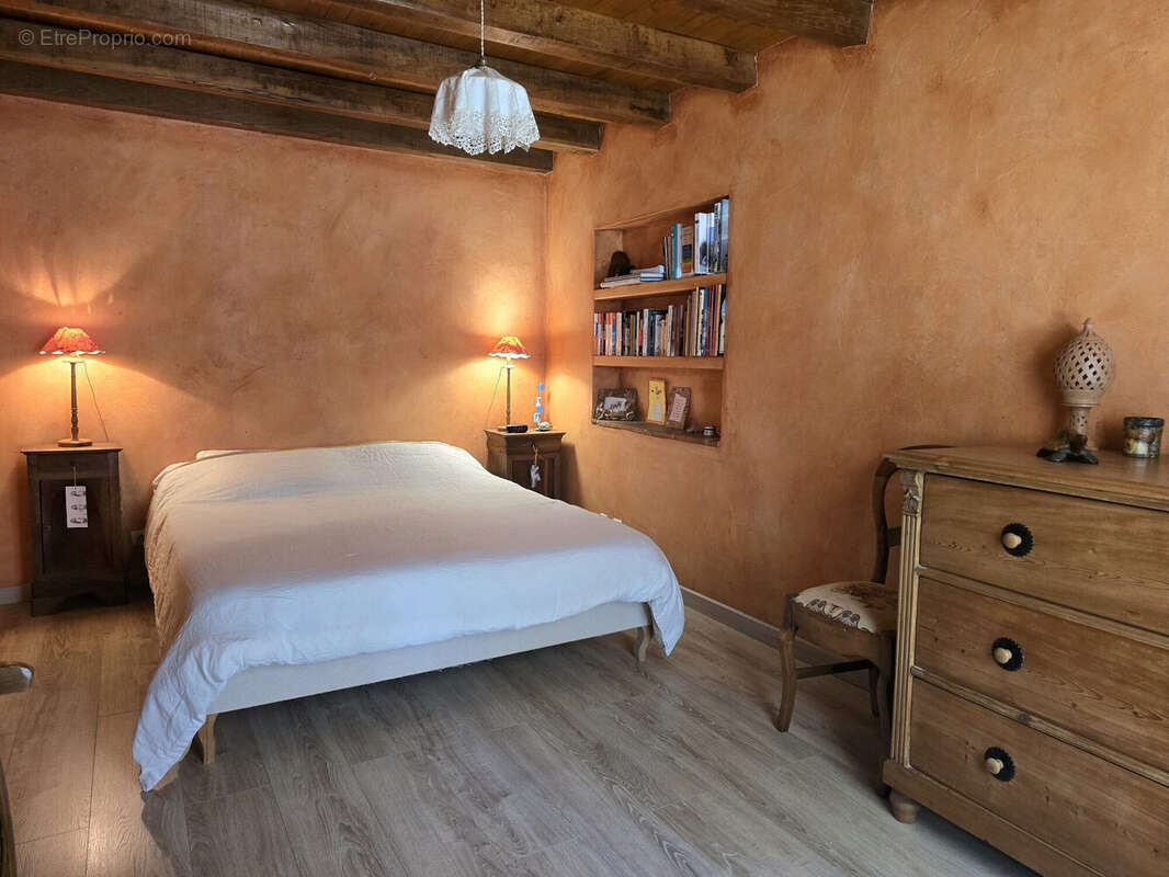 Maison 204 m² à Fraisse  - photo 5