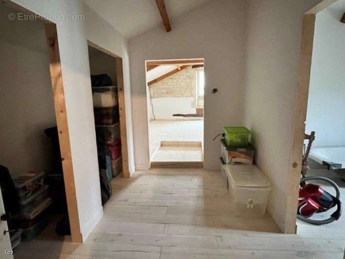 Maison à VERTEUIL-SUR-CHARENTE