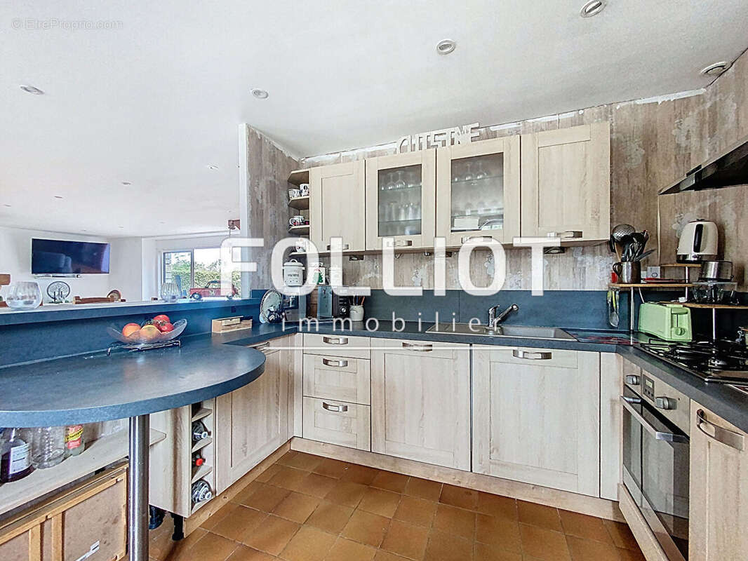 Maison à SAINT-PIERRE-D&#039;ARTHEGLISE