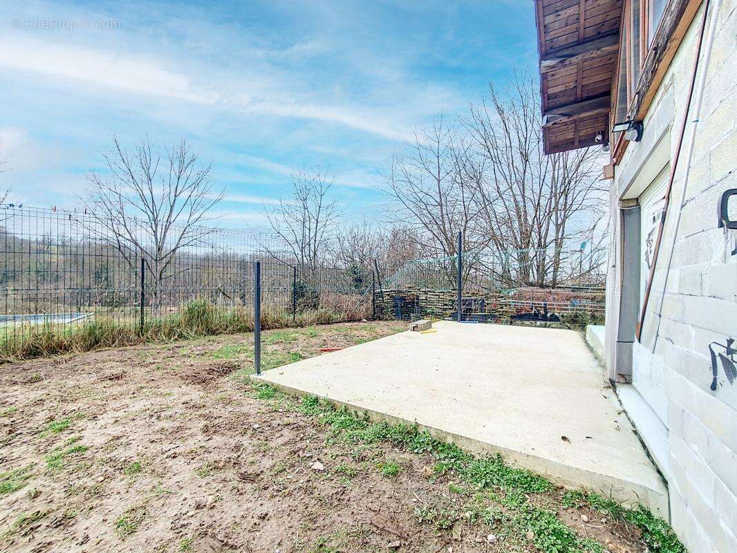 Maison à OYTIER-SAINT-OBLAS