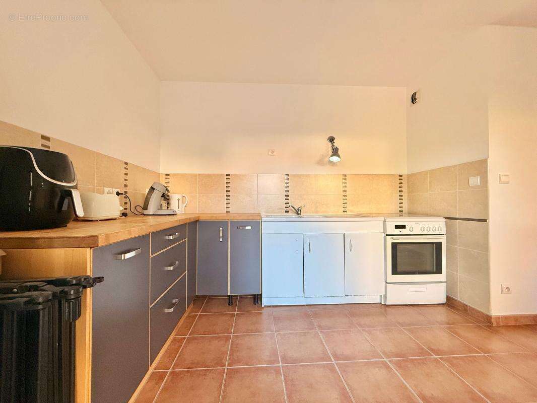 Appartement T3 avec jardin privatif et place de stationnement - photo 5