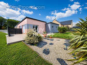 Maison à BAGUER-PICAN