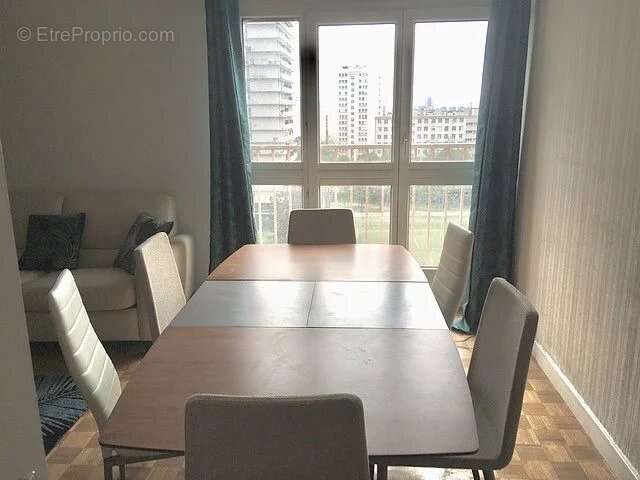 Appartement à IVRY-SUR-SEINE