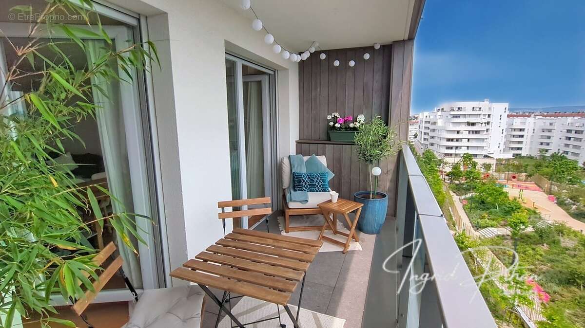 Apt 95m2 + BALCONS - PARKING - Cœur de Ville - BEZONS (95) - photo 8