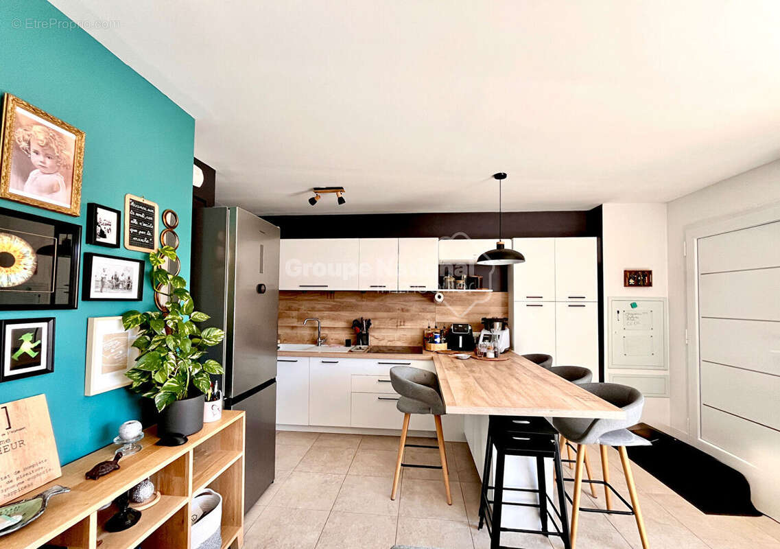 Appartement à MAILLANE