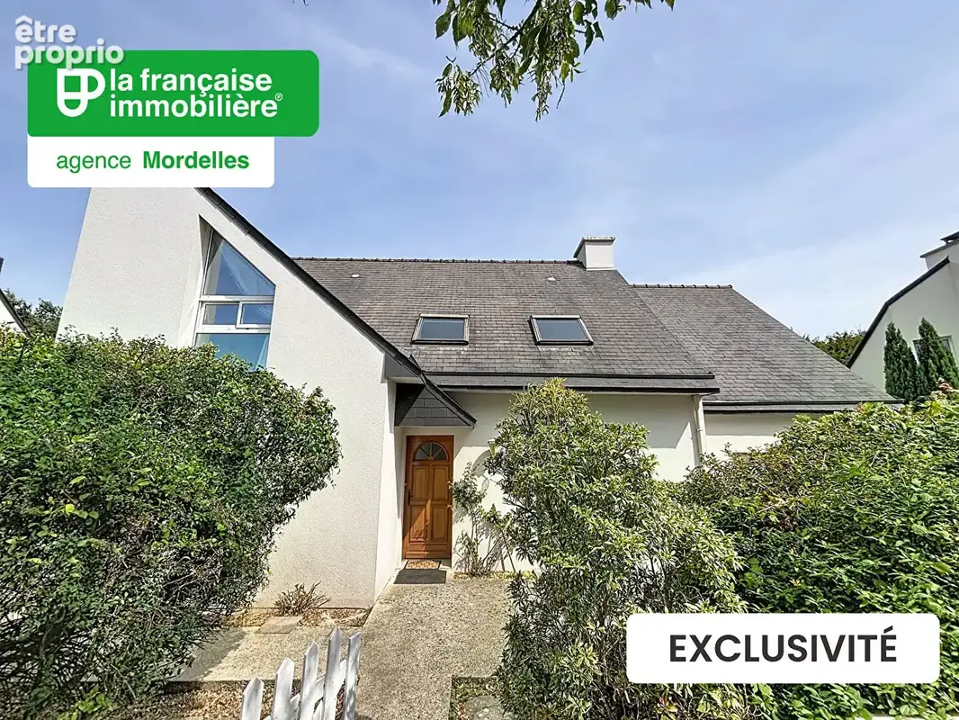 Photo Maison à Chavagne au prix de 298 395€