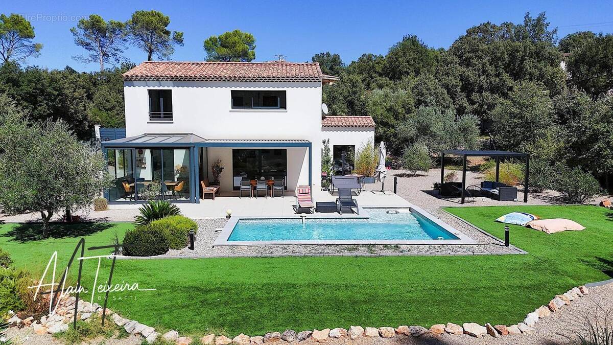 Photo 1 - Maison à LORGUES