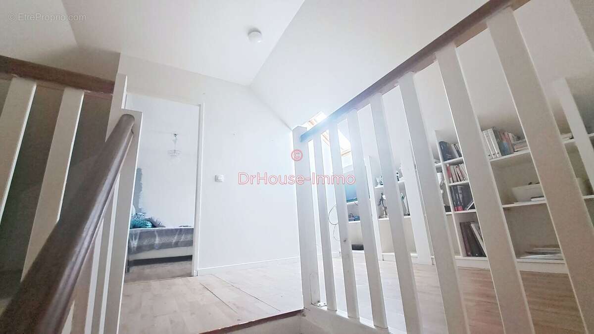 Maison 6 pièces 136 m² à vendre à Bruyeres-Sur-Oise (95820) - photo 18