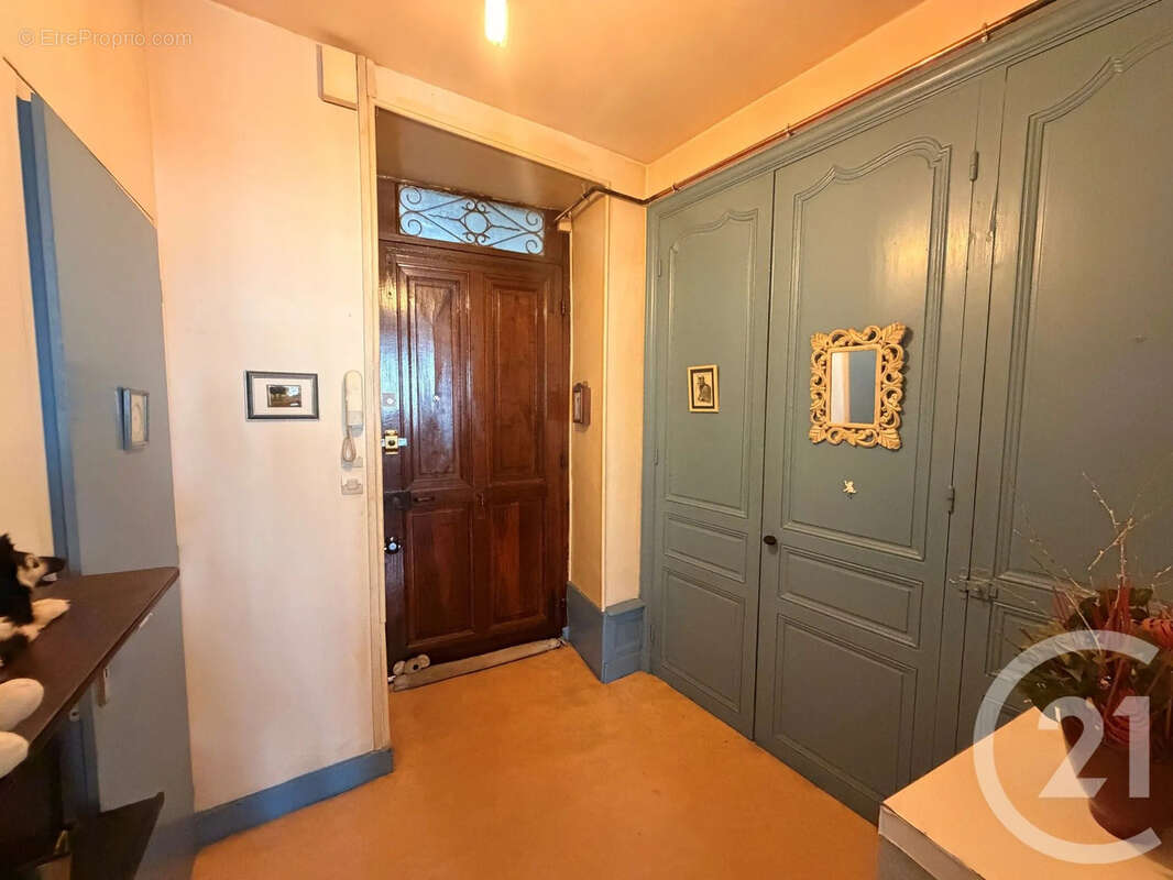 Appartement 94 m² à Annonay  - photo 5