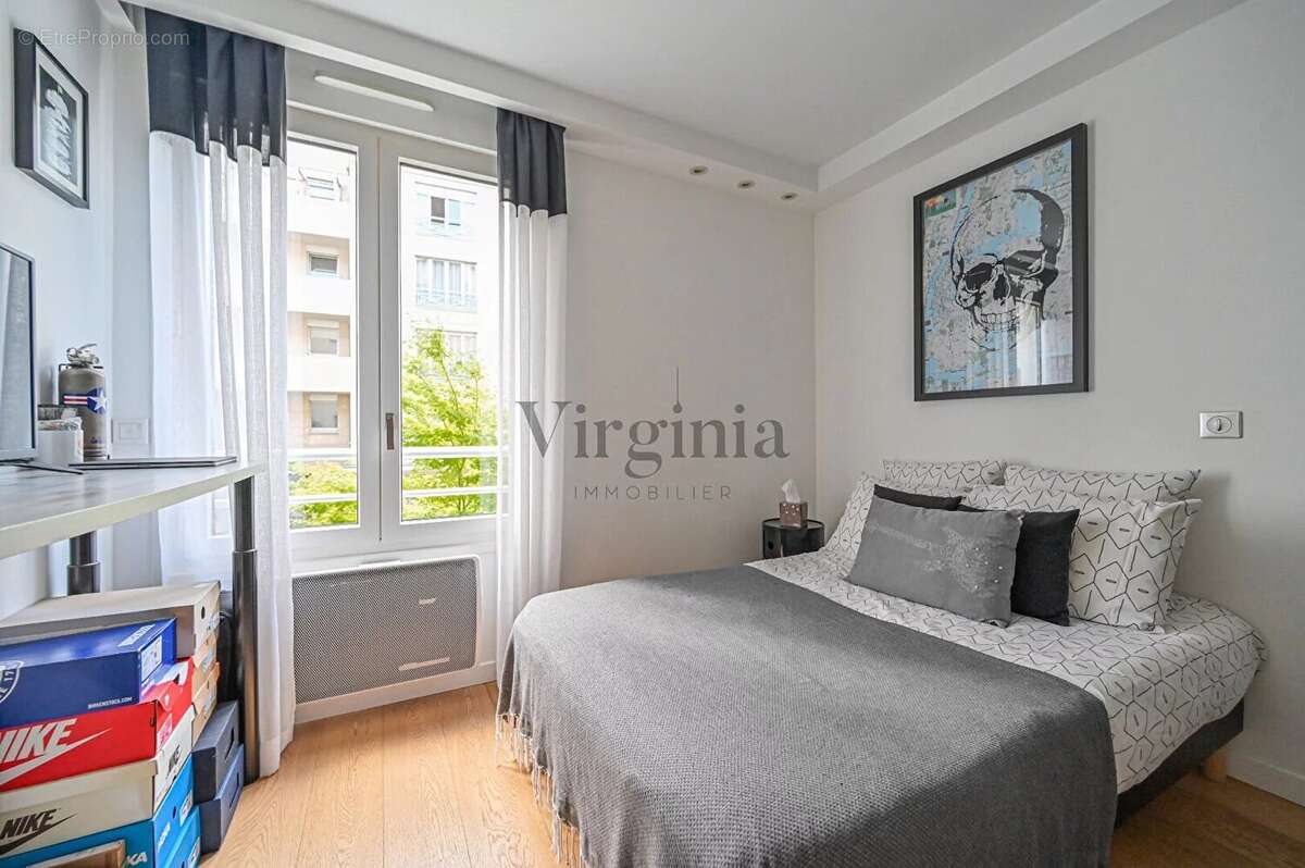 Appartement à CHARENTON-LE-PONT