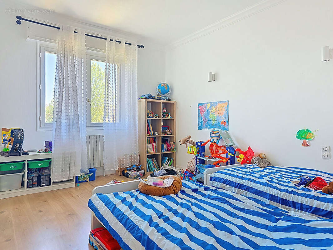 Maison à BLANQUEFORT