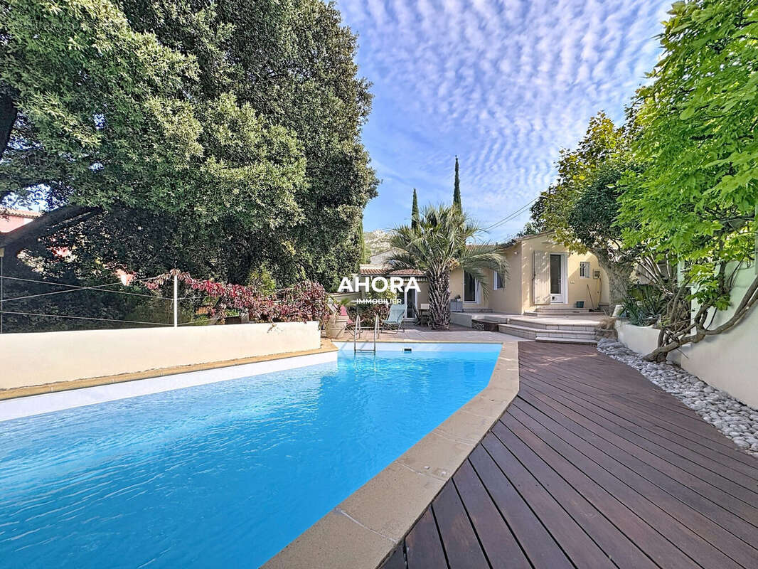 Maison à MARSEILLE-9E