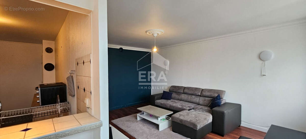 Appartement à CHARENTON-LE-PONT