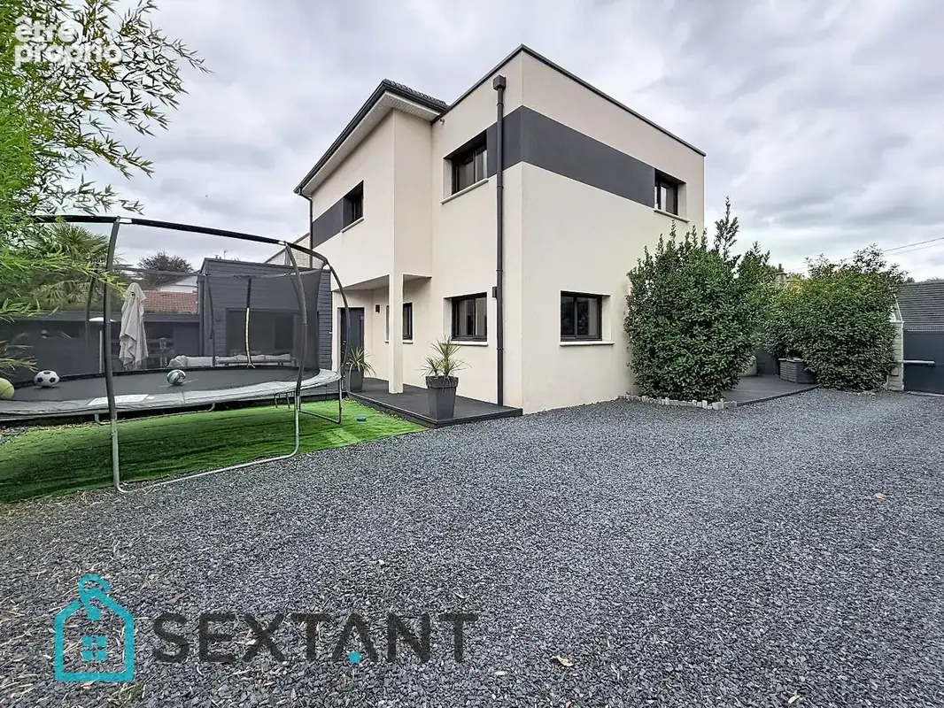 Maison comtemporaine 160 m 2 , 6 chambres - photo 2