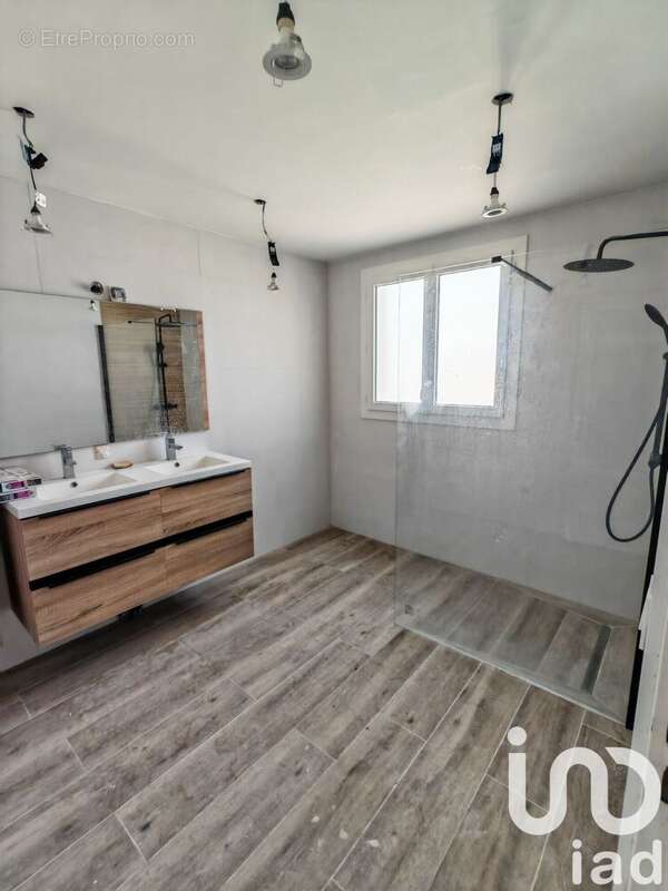 Photo 2 - Maison à BESSAN