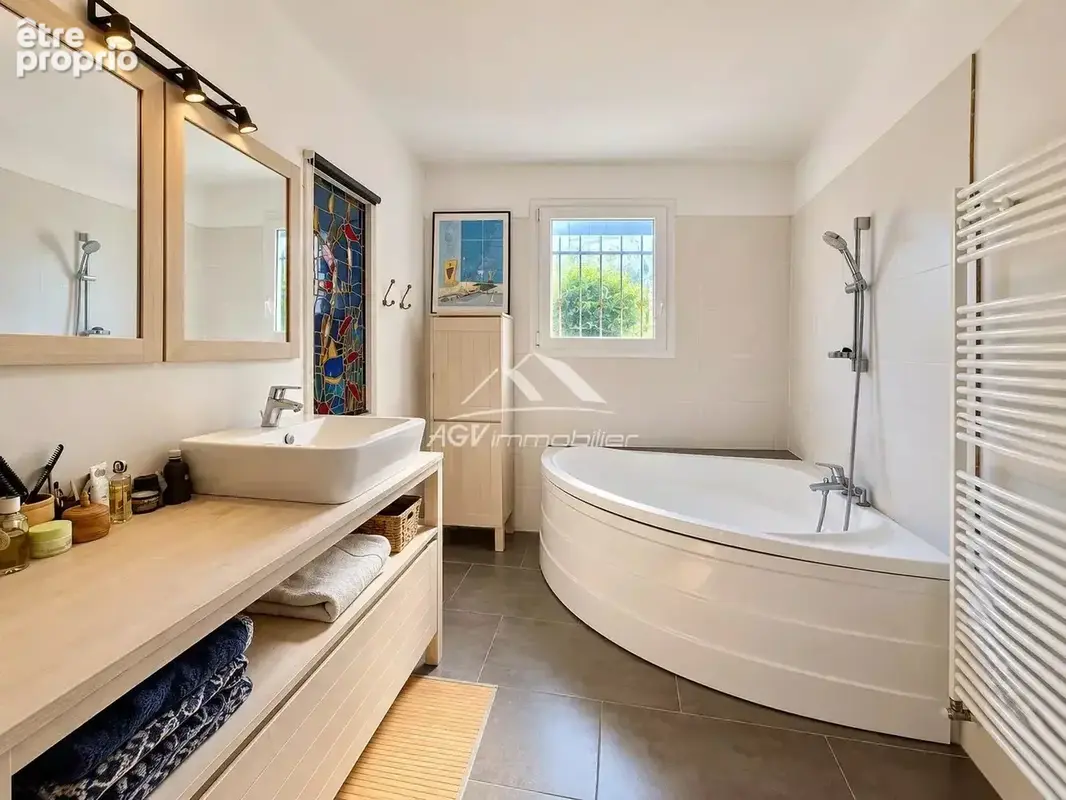 Proche Alès – Ensemble immobilier de 308 m² avec 3 logements indépendants - photo 13