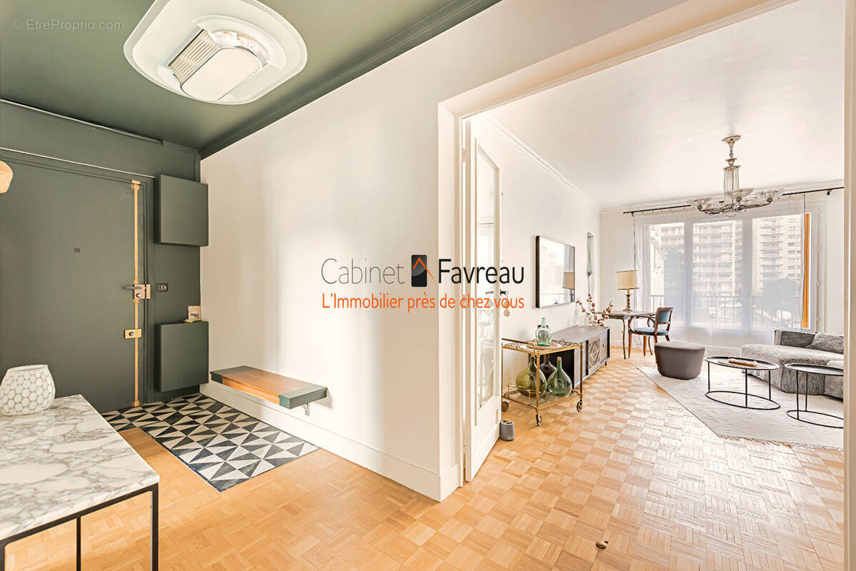 Appartement à L'HAY-LES-ROSES