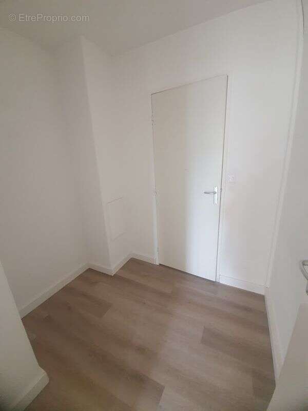Appartement à MARSEILLE-11E