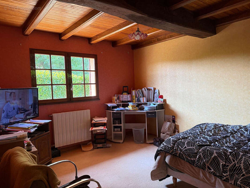 Maison à SAINT-CIERS-SUR-GIRONDE