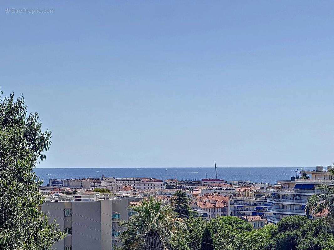 Appartement à CANNES