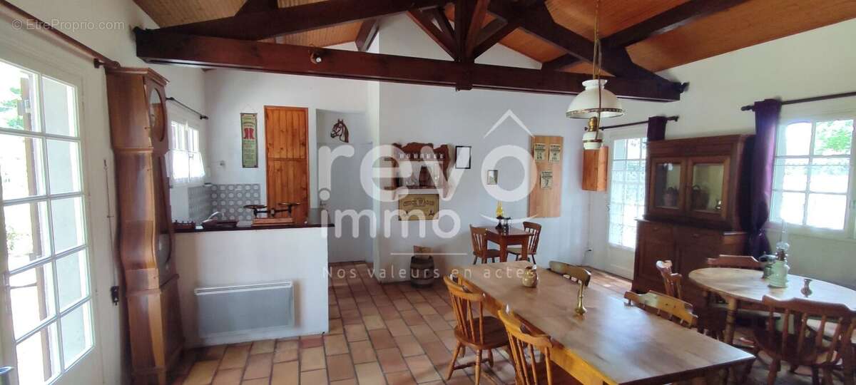 Maison 55 m² à Saint-Colomban  - photo 4