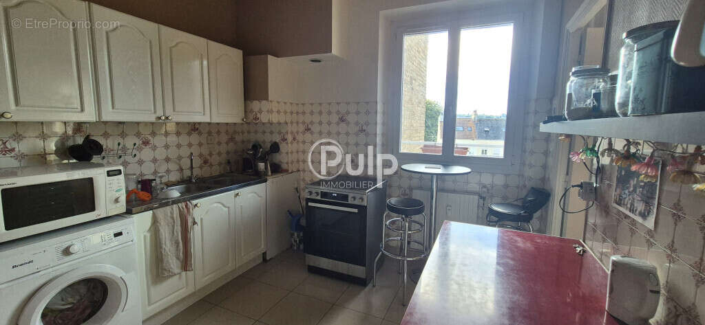 Boulogne-sur-mer - bel appartement traversant de 80 m² avec parking privatif & cave - photo 3