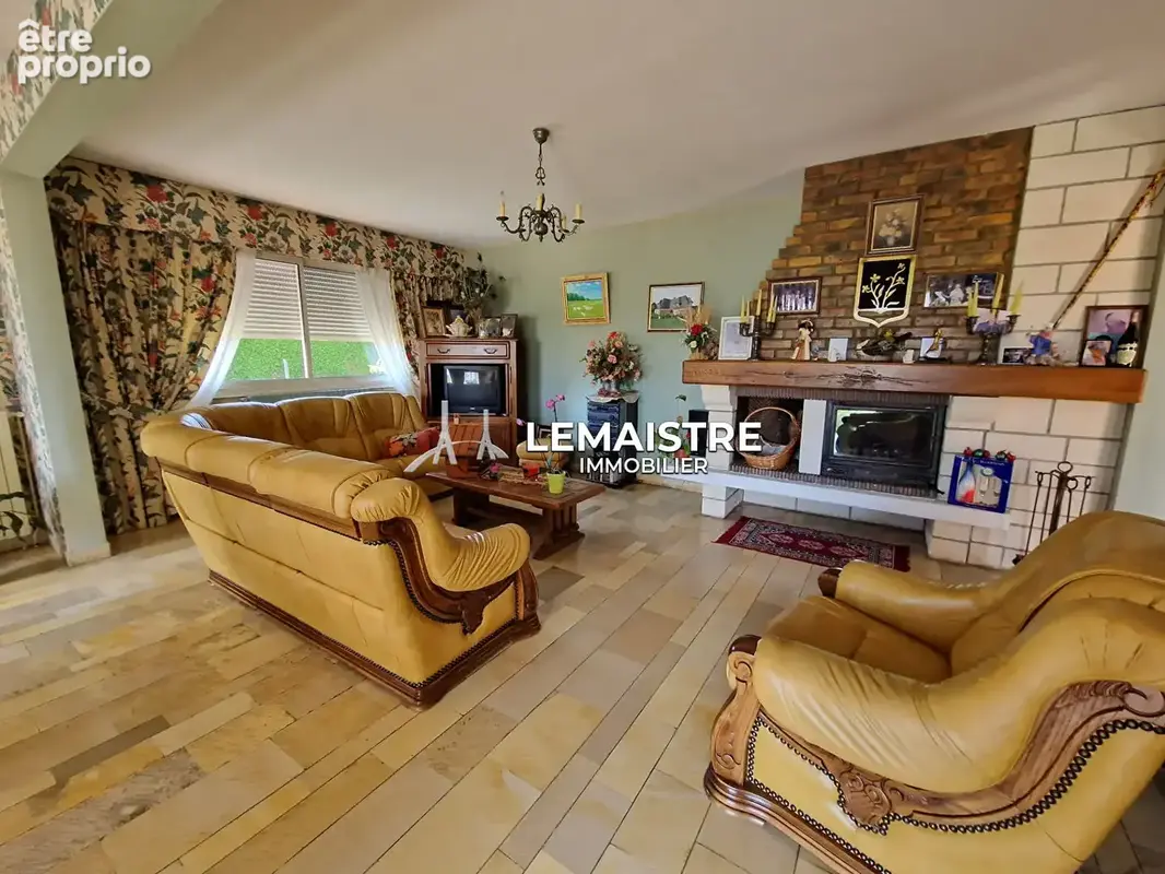 Maison à vendre - proche St-Romain - 199 m² - Sous-sol complet - jardin et verger - photo 5