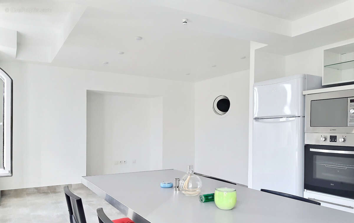 Appartement à MARSEILLE-15E