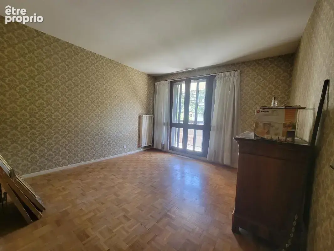 Opportunité à saisir - Vaste T4/5 avec balcon - photo 7