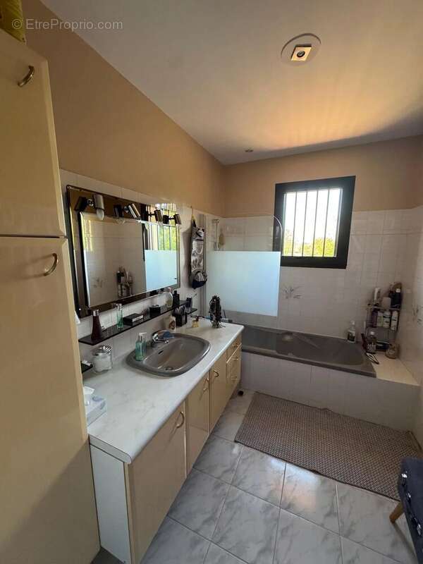 Maison à SAINT-SULPICE