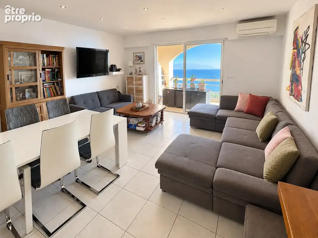 Exclusivité   ajaccio, route des sanguinaires f4 de 100 m2 traversant avec vue mer   terrasse   garage   dpe b - photo 1