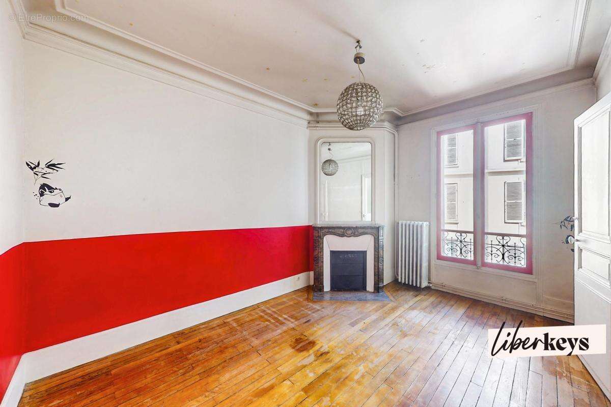 Appartement à PARIS-18E