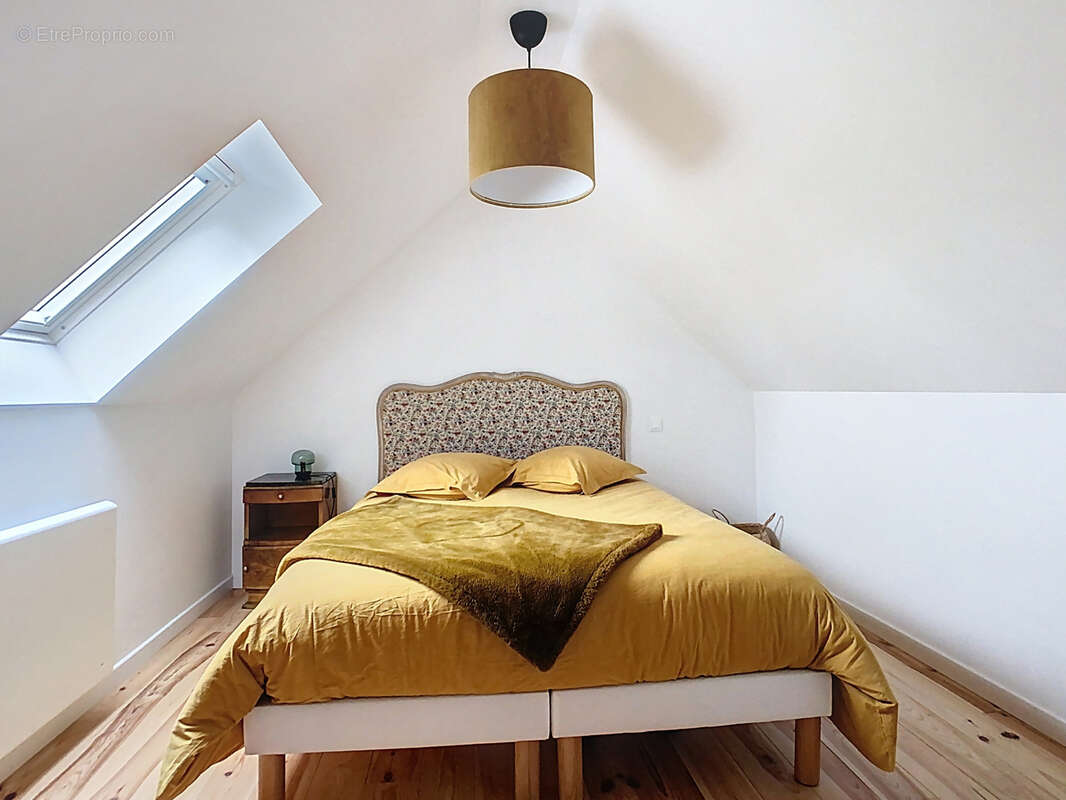 Maison à PICAUVILLE