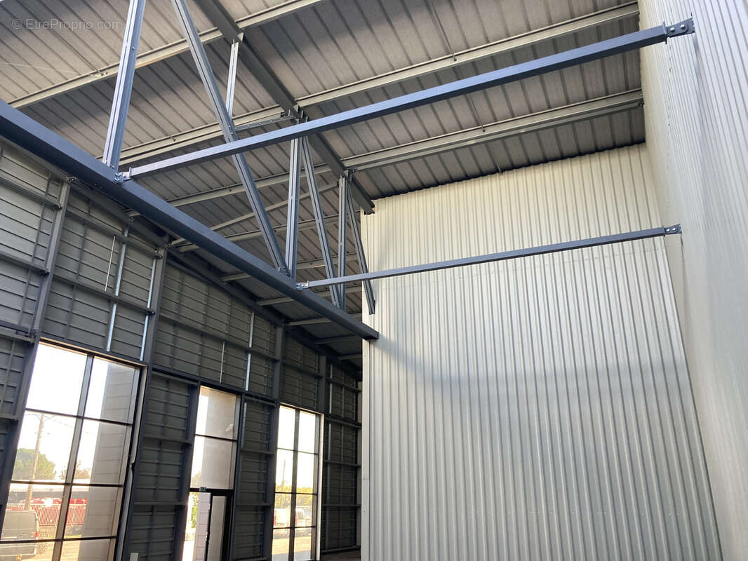 Commerce à MONTELIMAR